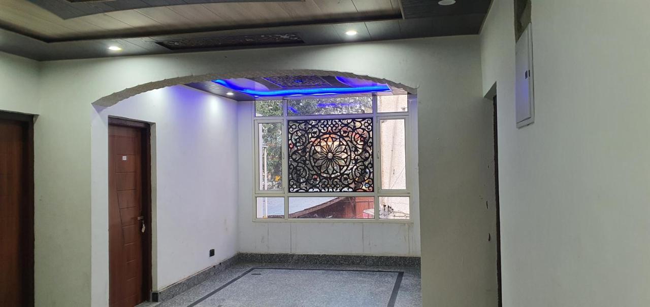 Hotel Resonance Exotic Srinagar  Exterior photo