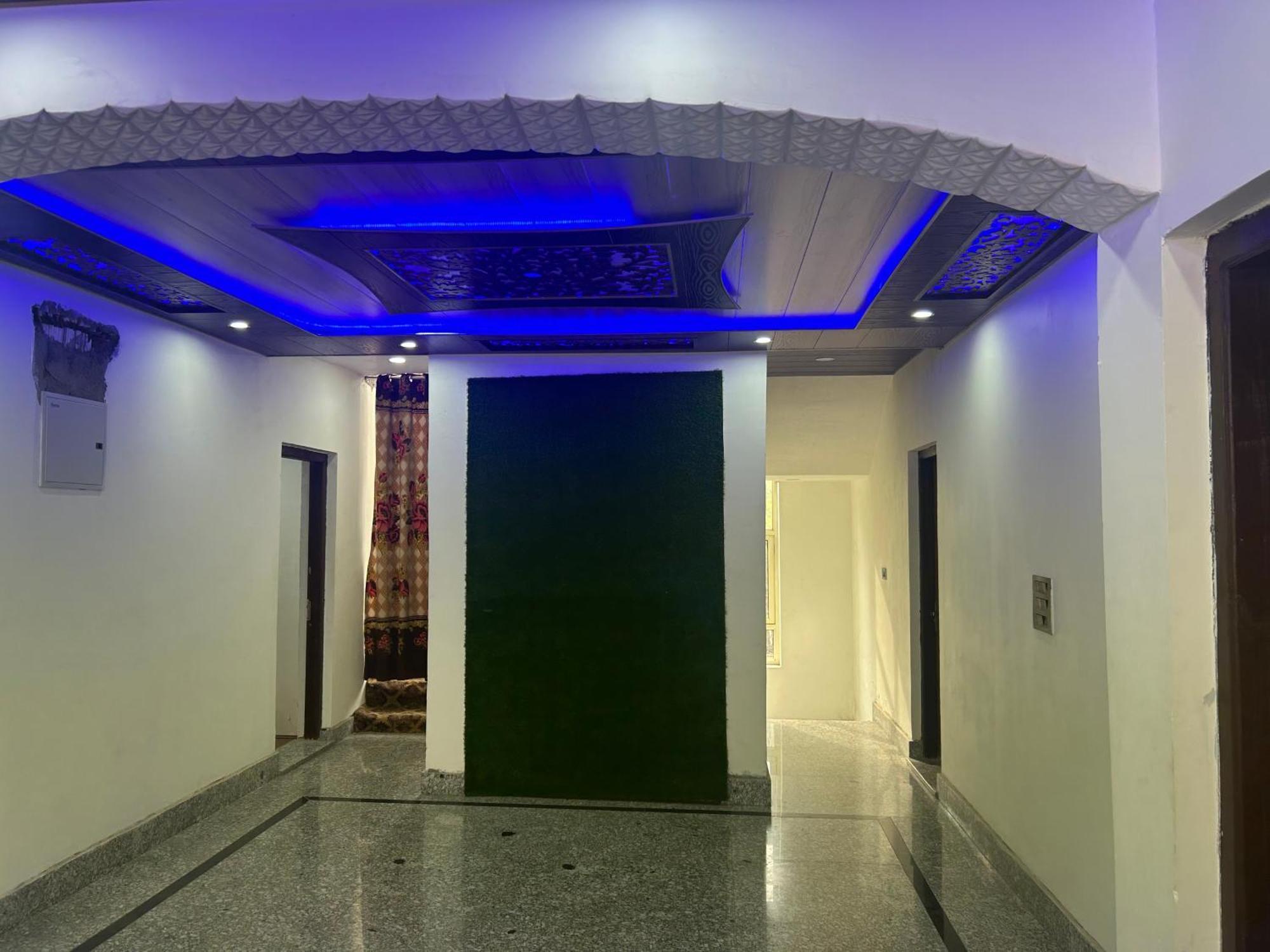 Hotel Resonance Exotic Srinagar  Exterior photo